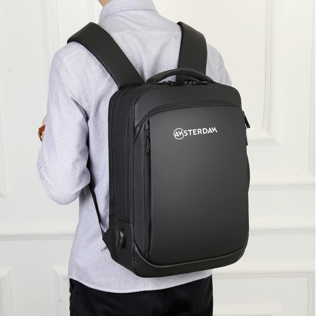 Mochila Ejecutiva Impermeable con Puerto USB.